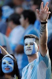 Fußball, Copa America, Venezuela - Argentinien Argentinian soccer fans attend the Copa America 2019 quarter-finals soccer match between Venezuela and Argentina, at Maracana Stadium in Rio de Janeiro, Brazil, 28 June 2019. Venezuela vs. Argentina !ACHTUNG: NUR REDAKTIONELLE NUTZUNG!  Copyright: xFernandoxMaiax SCA2131 20190628-636973523894763268