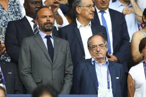 Edouard Philippe ( Premier Ministre ) et Noel Le Graet ( President FFF ) FOOTBALL : France vs USA - Quarts de finales- Coupe du Monde Feminine - 28 06 2019 GwendolineLeGoff Panoramic 
