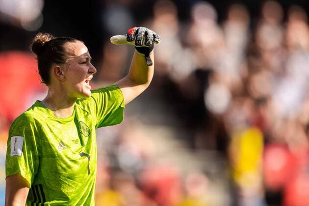 190629 Goalkeeper Almuth Schult of Germany during the FIFA Women s World Cup quarter final between Germany and Sweden on June 29, 2019 in Rennes. Photo: Simon Hastegard Bildbyran Kod SH 180094 bbeng fotboll football fotball soccer dam women kvinner frankrike france vm vm 2019 verdensmesterskap världsmästerskap fifa women s world cup 2019 world cup kvartsfinal knockout stage sverige sweden germany tyskland Copyright: SIMONxHASTEGARD BB190629SH069