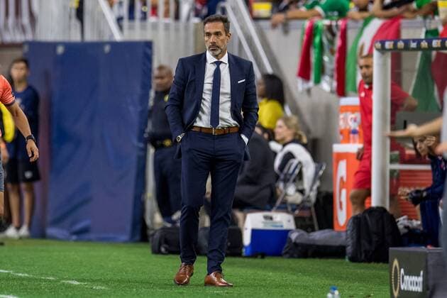 June 29, 2019: Costa Rica head coach Gustavo Matosas during the 1st half of a CONCACAF Gold Cup quarterfinals soccer match between Costa Rica and Mexico at NRG Stadium in Houston, TX. Mexico won on penalty kicks 1-1 (5-4)... CSM CONCACAF Gold Cup Quarterfinals 2019: Costa Rica vs Mexico JUN 29 - ZUMAc04_ 20190629_zaf_c04_294 Copyright: xTraskxSmithx