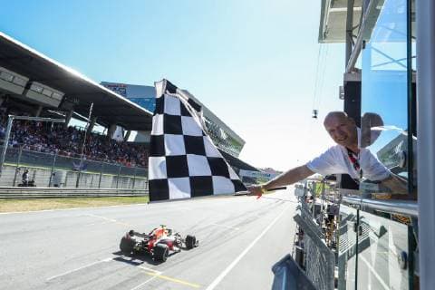 FORMULA 1 - GP of Austria 2019 SPIELBERG,AUSTRIA,30.JUN.19 - MOTORSPORTS, FORMULA 1 - Grand Prix of Austria, Red Bull Ring. Image shows Max Verstappen (NED Red Bull Racing) and the superfan. GEPAxpictures xDanielxGoetzhaber