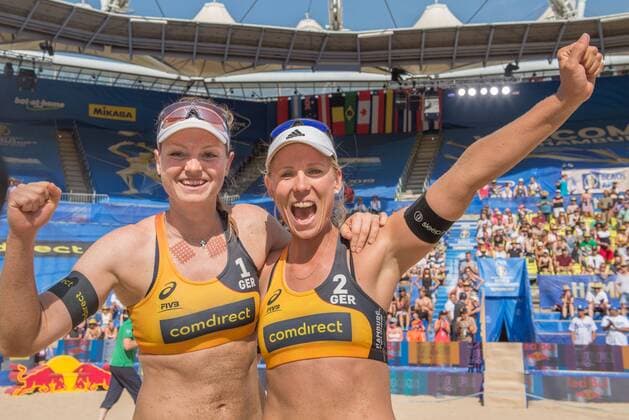 Sport Themen der Woche KW26 Sport Bilder des Tages FIVB Beach volleyball, Beachvolleyball World Championships Hamburg 2019; 30.06.2019 Julia Sude, Karla Borger (GER); FIVB Beach Volleyball World Championships Hamburg 2019 am 30.06.2019, Hamburg. *** FIVB Beach Volleyball World Championships Hamburg 2019 30 06 2019 Julia Sude, Karla Borger GER FIVB Beach Volleyball World Championships Hamburg 2019 on 30 06 2019, Hamburg xPWx