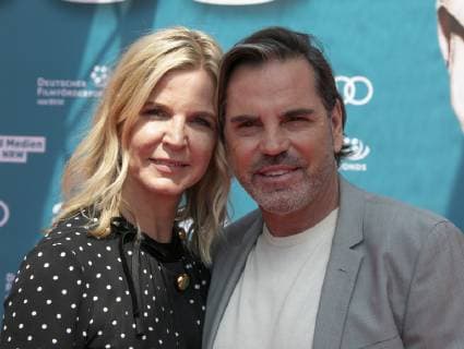 Kroos - Der Film Weltpremiere Cinedom Koeln Deutschland Datum: 30.06.2019 Volker Struth mit Freundin Melanie Roth