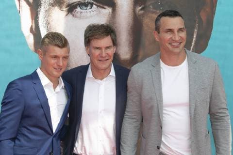 Kroos - Der Film Weltpremiere Cinedom Koeln Deutschland Datum: 30.06.2019 Links: Toni Kroos Mitte: Carsten Maschmeyer Rechts: Wladimir Klitschko