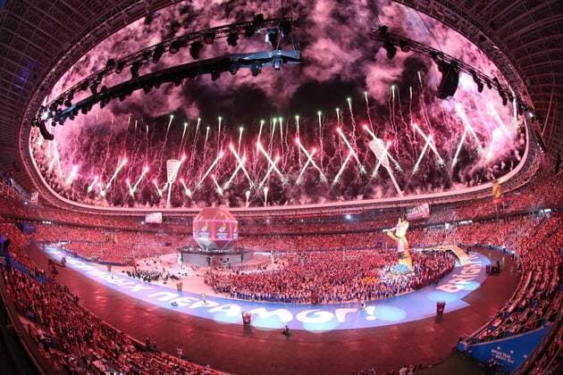 Sport Themen der Woche KW26 Sport Bilder des Tages (190701) -- MINSK, July 1, 2019 (Xinhua) -- Fireworks explode during the closing ceremony of the 2019 Europaspiele in Minsk, Belarus, on June 30, 2019. (Xinhua EOC) (SP)BELARUS-MINSK-EUROPEAN GAMES-2019-CLOSING CEREMONY 