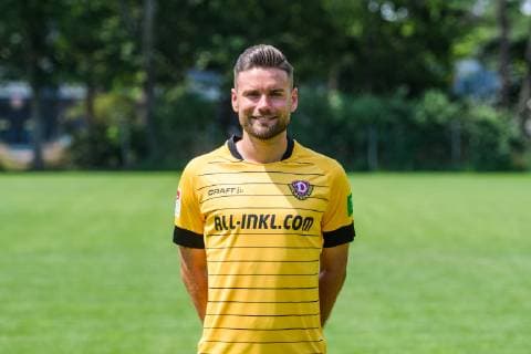 Niklas Kreuzer ; SG Dynamo Dresden; 2. BL, Porträttermin 2019 2020
