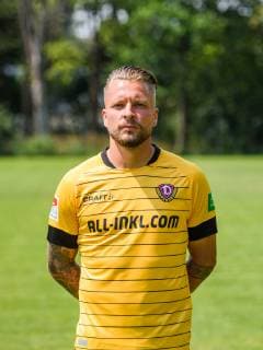 Patrick Ebert ; SG Dynamo Dresden; 2. BL, Porträttermin 2019 2020
