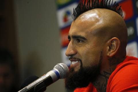 Fußball, Copa America, Nationalteam Chile Pressekonferenz Futbol, conferencia de prensa de Arturo Vidal Copa America 2019 El jugador de la seleccione chilena Arturo Vidal se dirige a los medios de comunicacion durante la conferencia de prensa realizada en el hotel Novotel de Porto Alegre, Brasil. 01 07 2019 Andres Pina Photosport Football, Arturo Vidal press conference, PK, Pressekonferenz Copa America Championship 2019 Chile s player Arturo Vidal speaks to the medias during the press conference held at the Novotel hotel in Porto Alegre, Brazil. 01 07 2019 Andres Pina Photosport Conferencia de prensa de Arturo Vidal, Copa America 2019 