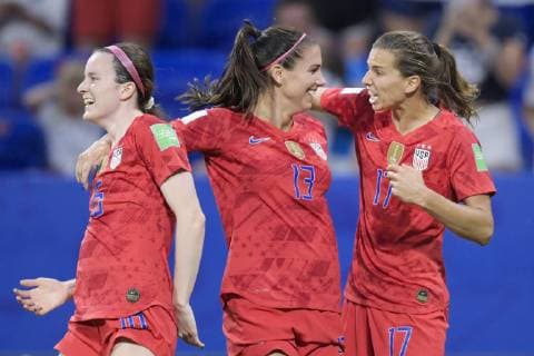 (L-R) Rose Lavelle of USA women, Alex Morgan of USA women, Tobin Heath of USA women during the FIFA Women s World Cup France 2019 semi final match between England and United States of America at Stade de Lyon on July 02, 2019 in Lyon, France FIFA Women s World Cup France 2019 2018 2019 xVIxVIxImagesx xGerritxvanxKeulenxIVx 14891840