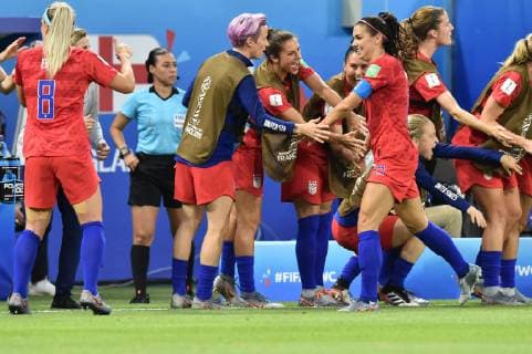 Joie de Alex Morgan (etats unis) et de ses coequipieres FOOTBALL : Angleterre vs Etats-Unis - Coupe du monde de Football Feminin 1 2 finale - 02 07 2019 FredericChambert Panoramic