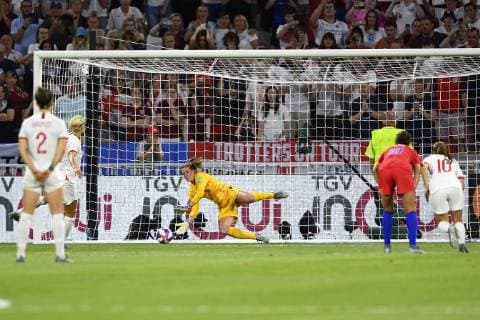 July 2, 2019 - Lyon, France - Alyssa Naeher (Chicago Red Stars) of United States makes a save a penalty during the 2019 FIFA Women s World Cup France Semi Final match between England and USA at Stade de Lyon on July 2, 2019 in Lyon, France. England v USA: Semi Final - 2019 FIFA Women s World Cup France  - ZUMAn230 20190702_zaa_n230_446 Copyright: xJosexBretonx