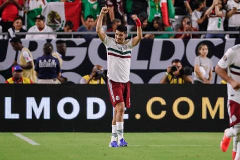 GLENDALE, AZ - JULY 02: Mexico forward Raul Jimenez (9) celebrates after scoring a goal during the CONCACAF Gold cup semifinal soccer game between Haiti and Mexico on July 2, 2019 at State Farm Stadium in Glendale, Arizona. (Photo by Kevin Abele Icon Sportswire) SOCCER: JUL 02 CONCACAF Gold Cup Semifinals - Haiti v Mexico Icon190702046