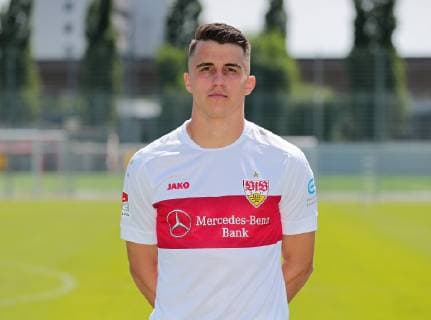 FUSSBALL 2. BUNDESLIGA SAISON 2019 2020 03.07.2019 Fototermin beim VfB Stuttgart Marc Oliver Kempf; VfB Stuttgart