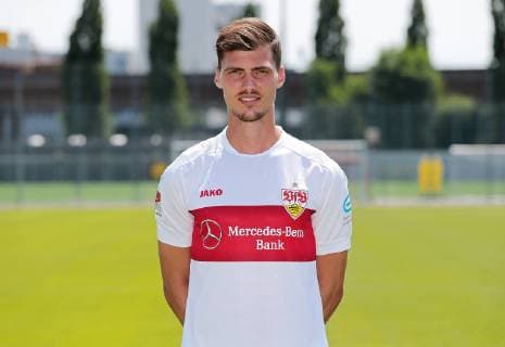 FUSSBALL 2. BUNDESLIGA SAISON 2019 2020 03.07.2019 Fototermin beim VfB Stuttgart Pascal Stenzel; VfB Stuttgart