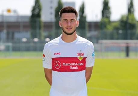 FUSSBALL 2. BUNDESLIGA SAISON 2019 2020 03.07.2019 Fototermin beim VfB Stuttgart Leon Dajaku; VfB Stuttgart