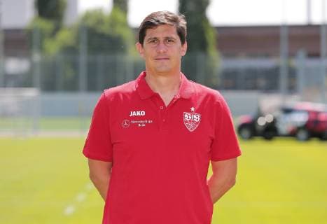 FUSSBALL 2. BUNDESLIGA SAISON 2019 2020 03.07.2019 Fototermin beim VfB Stuttgart Physiotherapeut Manuel Roth; VfB Stuttgart
