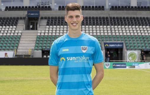 Marian Prinz; SC Preußen Münster; 3. Liga, Porträttermin 2019 2020 DFB regulations prohibit any use of photographs as image sequences and or quasi-video. Copyright: xKirchner MarcoxSteinbrennerx
