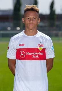 Roberto Massimo, VfB Stuttgart , FUSSBALL 2. BUNDESLIGA SAISON 2019 2020 03.07.2019 Fototermin beim VfB Stuttgart Roberto Massimo, VfB Stuttgart