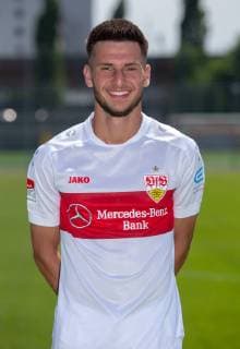 Leon Dajaku VfB Stuttgart , FUSSBALL 2. BUNDESLIGA SAISON 2019 2020 03.07.2019 Fototermin beim VfB Stuttgart Leon Dajaku ; VfB Stuttgart