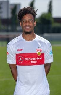 Daniel Didavi, VfB Stuttgart , FUSSBALL 2. BUNDESLIGA SAISON 2019 2020 03.07.2019 Fototermin beim VfB Stuttgart Daniel Didavi; VfB Stuttgart