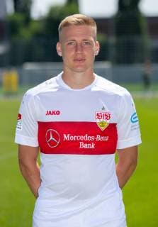 Santiago Ascacibar VfB Stuttgart , FUSSBALL 2. BUNDESLIGA SAISON 2019 2020 03.07.2019 Fototermin beim VfB Stuttgart Santiago Ascacibar; VfB Stuttgart
