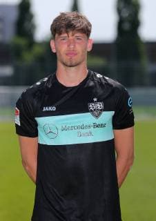 Gregor Kobel VfB Stuttgart , FUSSBALL 2. BUNDESLIGA SAISON 2019 2020 03.07.2019 Fototermin beim VfB Stuttgart Gregor Kobel; VfB Stuttgart