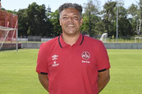 04.07.2019 - 1. FC Nuernberg FCN Club - Saison 2019 2012 - Fototermin Porträttermin - - Eric Orie (Co-Trainer 1. FC Nürnberg FCN ) Einzelbild Einzelfoto Portrait Porträt Kopfbild