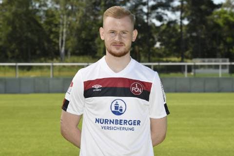 04.07.2019 - 1. FC Nuernberg FCN Club - Saison 2019 2012 - Fototermin Porträttermin - - Sebastian Kerk (10, 1. FC Nürnberg FCN ) Einzelbild Einzelfoto Portrait Porträt Kopfbild