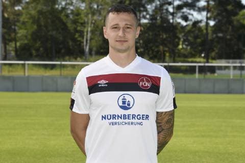04.07.2019 - 1. FC Nuernberg FCN Club - Saison 2019 2012 - Fototermin Porträttermin - - Adam Zrelak (11, 1. FC Nürnberg FCN ) Einzelbild Einzelfoto Portrait Porträt Kopfbild