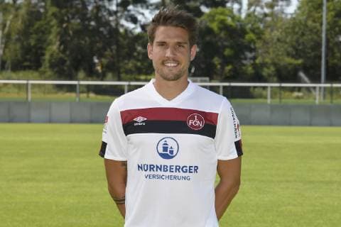 04.07.2019 - 1. FC Nuernberg FCN Club - Saison 2019 2012 - Fototermin Porträttermin - - Oliver Sorg (25, 1. FC Nürnberg FCN ) Einzelbild Einzelfoto Portrait Porträt Kopfbild