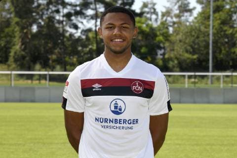 04.07.2019 - 1. FC Nuernberg FCN Club - Saison 2019 2012 - Fototermin Porträttermin - - Paul-Philipp Besong (27, 1. FC Nürnberg FCN ) Einzelbild Einzelfoto Portrait Porträt Kopfbild