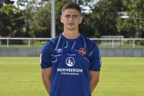04.07.2019 - 1. FC Nuernberg FCN Club - Saison 2019 2012 - Fototermin Porträttermin - - Jonas Wendlinger (32, 1. FC Nürnberg FCN ) Einzelbild Einzelfoto Portrait Porträt Kopfbild
