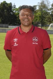 04.07.2019 - 1. FC Nuernberg FCN Club - Saison 2019 2012 - Fototermin Porträttermin - - Eric Orie (Co-Trainer 1. FC Nürnberg FCN ) Einzelbild Einzelfoto Portrait Porträt Kopfbild