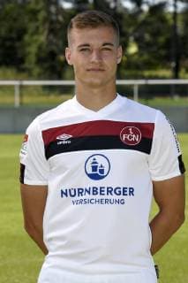 04.07.2019 - 1. FC Nuernberg FCN Club - Saison 2019 2012 - Fototermin Porträttermin - - Fabian Nürnberger (15, 1. FC Nürnberg FCN ) Einzelbild Einzelfoto Portrait Porträt Kopfbild