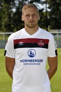 04.07.2019 - 1. FC Nuernberg FCN Club - Saison 2019 2012 - Fototermin Porträttermin - - Hanno Behrens (18, 1. FC Nürnberg FCN ) Einzelbild Einzelfoto Portrait Porträt Kopfbild