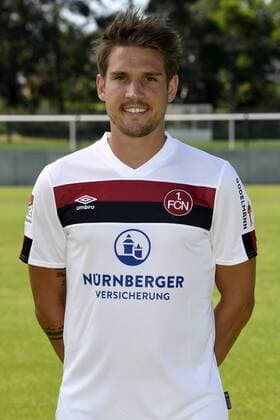 04.07.2019 - 1. FC Nuernberg FCN Club - Saison 2019 2012 - Fototermin Porträttermin - - Oliver Sorg (25, 1. FC Nürnberg FCN ) Einzelbild Einzelfoto Portrait Porträt Kopfbild