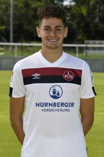 04.07.2019 - 1. FC Nuernberg FCN Club - Saison 2019 2012 - Fototermin Porträttermin - - Alexander Fuchs (35, 1. FC Nürnberg FCN ) Einzelbild Einzelfoto Portrait Porträt Kopfbild