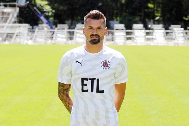 Albert Bunjaku; FC Viktoria Köln; 3.Liga, Porträttermin 2019 2020,