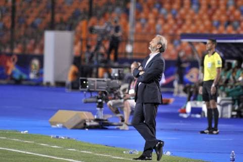 July 5, 2019 - Cairo, Egypt - Uganda coach Sebastien Desabre looks on during the 2019 Africa Cup of Nations round of 16 soccer match between Uganda and Senegal at Cairo International Stadium. Uganda v Senegal - 2019 Africa Cup of Nations  - ZUMAn230 20190705_zaa_n230_676 Copyright: xMohamedxMostafax
