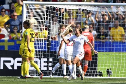 (190706) -- NICE, July 6, 2019 -- Fran Kirby of England celebrates her goal during the 3rd place match between England and Sweden at the 2019 FIFA Women s World Cup in Nice, France on July 6, 2019. ) (SP)FRANCE-NICE-2019 FIFA WOMEN S WORLD CUP-3RD PLACE MATCH-ENGLAND VS SWEDEN ChenxYichen 