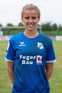 Myrthe Moorrees (3), Porträt, Portrait, Einzelbild, Aktion, Action, 06.07.2019, Willstätt Sand (Deutschland), Fussball, Flyeralarm Frauen-Bundesliga, Fototermin SC Sand, DFB DFL REGULATIONS PROHIBIT ANY USE OF PHOTOGRAPHS AS IMAGE SEQUENCES AND OR QUASI-VIDEO.