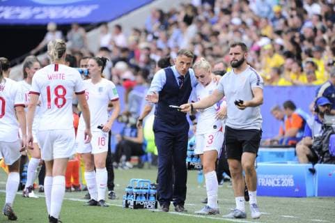 Philip Neville (entraineur de l equipe d Angleterre) - Alex Greenwood (Angleterre) FOOTBALL: Coupe du monde feminine - Angleterre vs Suede - petite finale - Nice - 06 07 2019 NorbertScanella PanoramiC 