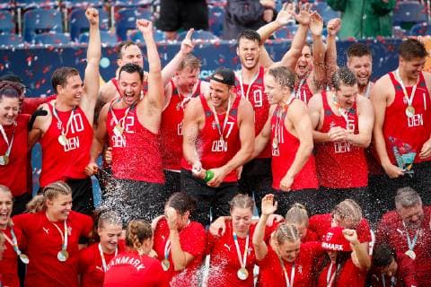 Beachhandball, EM in Polen Team Denmark during the Beach Handball EURO 2019, ceremony, Stare Jablonki, Poland, 07.07.2019, Mandatory Credit © Jozo Cabraja kolektiff. , Jablonki