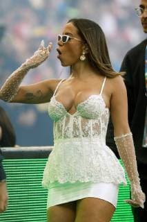 Fußball, Copa America, Abschlußfeier Brazilian singer Anitta performs before the Copa America 2019 final soccer match between Brazil and Peru, at Maracana Stadium in Rio de Janeiro, Brazil, 7 July 2019. Brazil vs. Peru !ACHTUNG: NUR REDAKTIONELLE NUTZUNG!  Copyright: xJulioxCesarxGuimaraesx SCA2667 20190707-636981333127112888