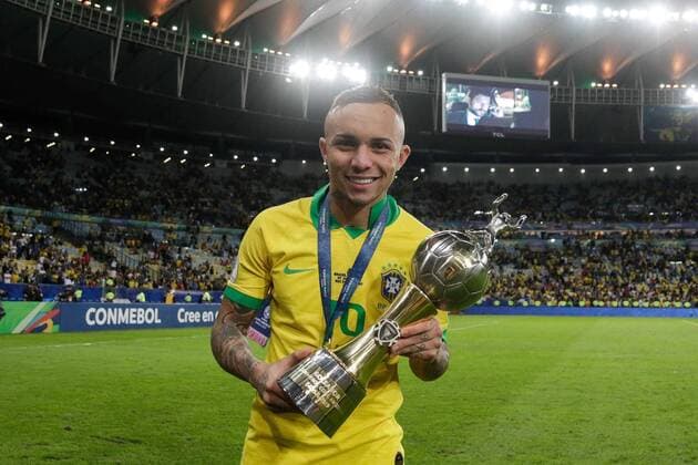 July 7, 2019 - Rio De Janeiro, RIO DE JANEIRO, BRASIL - Brazil and Peru hold a match valid for the final of Copa America Brasil 2019, on sunday afternoon (07), at the Jornalista Mario Filho Stadium (MaracanoÂ£) in Rio de Janeiro- RJFoto: Diego MaranhoÂ£o BRAZIL X PERU - ZUMAa187 20190707_zsa_a187_100 Copyright: xDiegoxMaranhoÂ£O AmxPressx&xImax