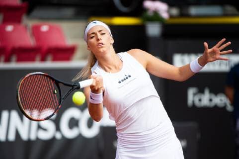 190708 Cornelia Lister, Sverige under en match i tennis under dag 1 av Swedish open den 8 juli 2019 i Bastad. Copyright: EMILxLANGVAD BB190708BB056