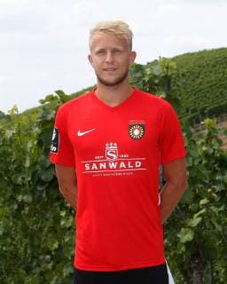 Michael Vitzthum ; Sonnenhof Grossaspach . Porträttermin SG Sonnenhof Grossaspach 2019-2020 . Grossaspach, GER, 08.07.2019 ,Fussball 3. Liga 2019 2020 .