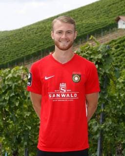 Korbinian Burger ; Sonnenhof Grossaspach . Porträttermin SG Sonnenhof Grossaspach 2019-2020 . Grossaspach, GER, 08.07.2019 ,Fussball 3. Liga 2019 2020 .