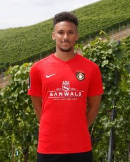Jamil Dem ; Sonnenhof Grossaspach . Porträttermin SG Sonnenhof Grossaspach 2019-2020 . Grossaspach, GER, 08.07.2019 ,Fussball 3. Liga 2019 2020 .