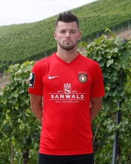 Nicolas Jüllich ; Sonnenhof Grossaspach . Porträttermin SG Sonnenhof Grossaspach 2019-2020 . Grossaspach, GER, 08.07.2019 ,Fussball 3. Liga 2019 2020 .